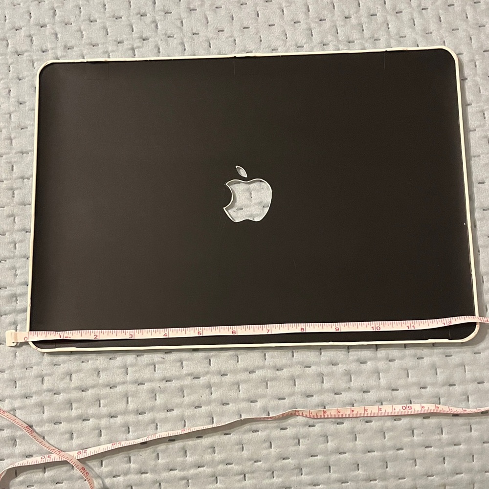 MacBook Case. - Picture 7 of 8